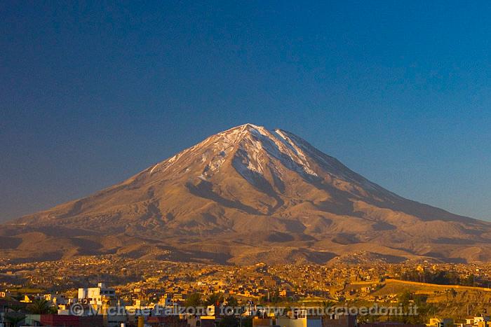 Yanahuara, Arequipa, Peru.jpg